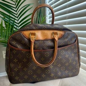 Louis Vuitton Monogram Deauville Bag Vintage- 100% Authentic - VI1916